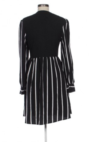 Sukienka SHEIN, Rozmiar M, Kolor Kolorowy, Cena 89,66 zł