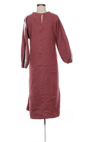 Рокля SHEIN, Размер S, Цвят Пепел от рози, Цена 19,99 лв.