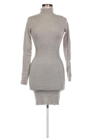 Rochie SHEIN, Mărime S, Culoare Gri, Preț 34,99 Lei