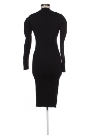 Рокля Selected Femme, Размер S, Цвят Многоцветен, Цена 82,00 лв.