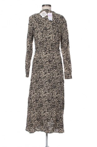 Sukienka Sinsay, Rozmiar M, Kolor Kolorowy, Cena 129,99 zł