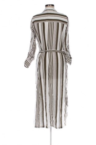 Šaty  Sisters Point, Veľkosť L, Farba Viacfarebná, Cena  18,95 €