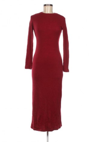 Kleid Stradivarius, Größe S, Farbe Rot, Preis € 41,99
