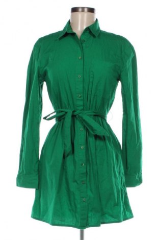 Kleid Stradivarius, Größe M, Farbe Grün, Preis 24,55 €