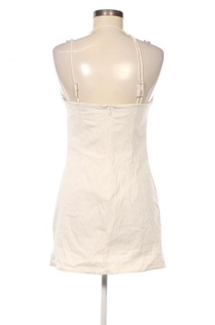 Kleid Stradivarius, Größe M, Farbe Beige, Preis 20,00 €