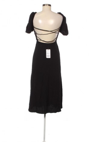 Šaty  Stradivarius, Veľkosť S, Farba Čierna, Cena  37,95 €