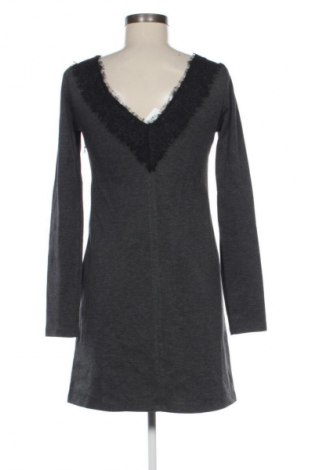 Rochie Sud Express, Mărime M, Culoare Gri, Preț 445,99 Lei