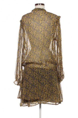 Рокля Summum Woman, Размер M, Цвят Многоцветен, Цена 37,99 лв.