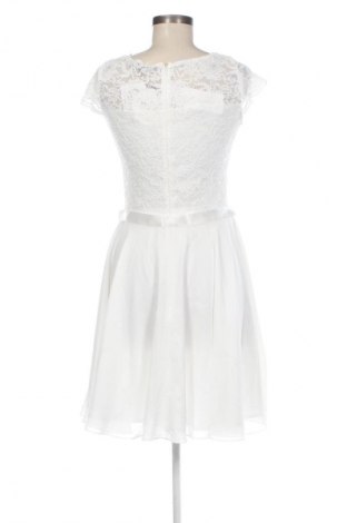 Kleid Swing, Größe M, Farbe Weiß, Preis 147,99 €