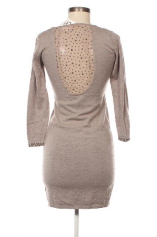 Šaty  Tiramisu, Velikost M, Barva Béžová, Cena  239,00 Kč