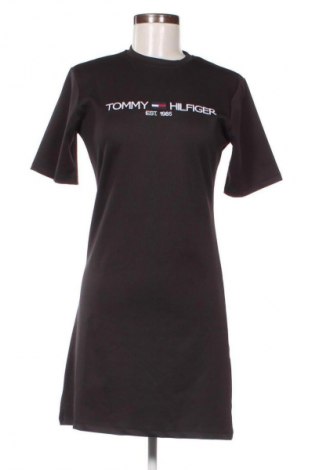 Kleid Tommy Hilfiger, Größe M, Farbe Schwarz, Preis 55,40 €