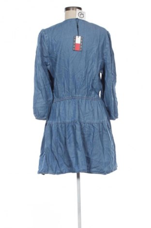 Kleid Tommy Jeans, Größe L, Farbe Blau, Preis € 107,99