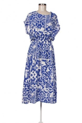 Рокля Unbranded, Размер M, Цвят Многоцветен, Цена 39,14 лв.