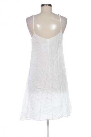 Ruha Unbranded, Méret L, Szín Fehér, Ár 7 919 Ft