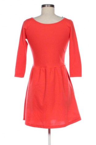 Ruha Unbranded, Méret M, Szín Piros, Ár 7 219 Ft