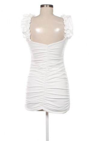 Ruha Unbranded, Méret M, Szín Fehér, Ár 6 032 Ft