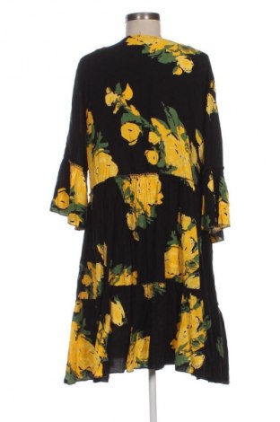 Рокля Unbranded, Размер XXL, Цвят Многоцветен, Цена 39,99 лв.