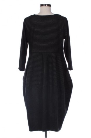 Kleid Wendy Trendy, Größe M, Farbe Mehrfarbig, Preis 24,48 €