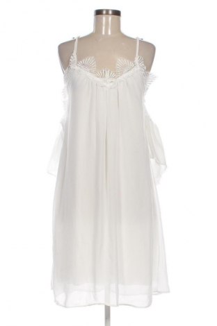 Ruha Unbranded, Méret M, Szín Fehér, Ár 7 820 Ft