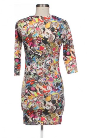 Рокля Unbranded, Размер M, Цвят Многоцветен, Цена 39,15 лв.