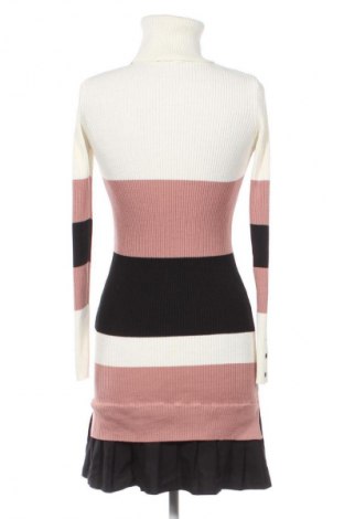 Рокля Unbranded, Размер S, Цвят Многоцветен, Цена 39,00 лв.