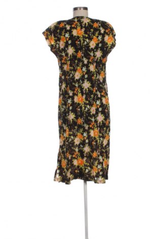 Рокля Unbranded, Размер M, Цвят Многоцветен, Цена 35,99 лв.