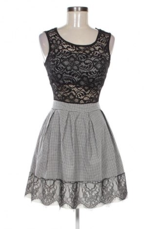 Kleid Unbranded, Größe M, Farbe Mehrfarbig, Preis 19,95 €