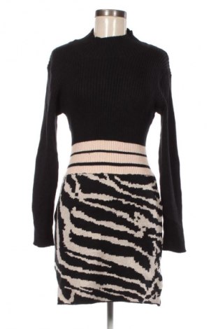 Рокля Unbranded, Размер L, Цвят Многоцветен, Цена 18,99 лв.