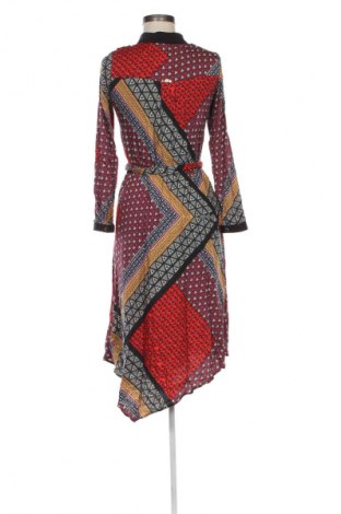 Рокля Unbranded, Размер M, Цвят Многоцветен, Цена 35,99 лв.