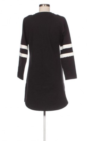 Ruha Unbranded, Méret L, Szín Fekete, Ár 7 828 Ft