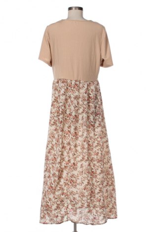 Šaty  Unbranded, Velikost XXL, Barva Vícebarevné, Cena  495,00 Kč