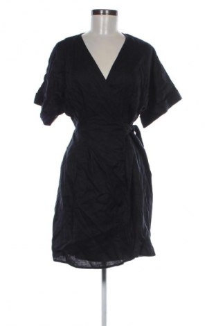 Рокля United Colors Of Benetton, Размер S, Цвят Черен, Цена 48,00 лв.