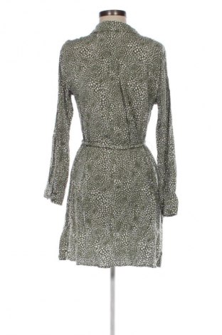 Ruha VILA, Méret M, Szín Sokszínű, Ár 6 647 Ft