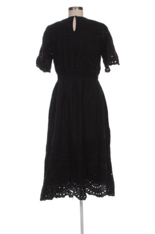 Рокля VILA, Размер M, Цвят Многоцветен, Цена 62,99 лв.