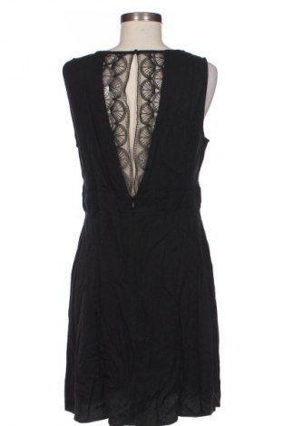 Kleid VILA, Größe L, Farbe Schwarz, Preis € 28,99