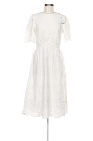 Kleid VILA, Größe M, Farbe Weiß, Preis € 51,99