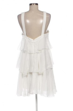 Рокля Vero Moda, Размер M, Цвят Бял, Цена 62,99 лв.