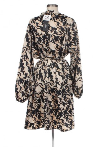 Šaty  Vero Moda, Velikost 3XL, Barva Vícebarevné, Cena  939,00 Kč