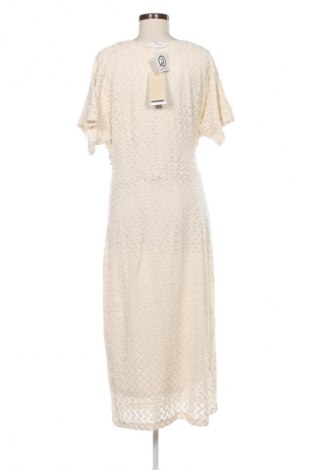 Sukienka Vilona, Rozmiar XXL, Kolor ecru, Cena 166,99 zł