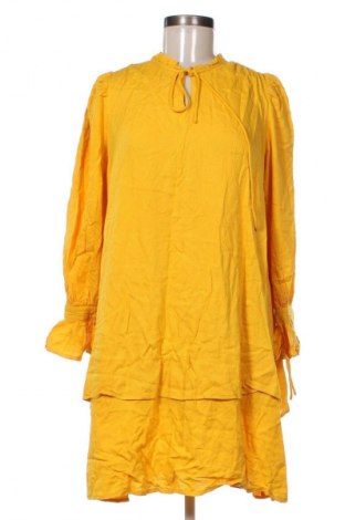 Šaty  Y.A.S, Velikost S, Barva Žlutá, Cena  1 039,00 Kč
