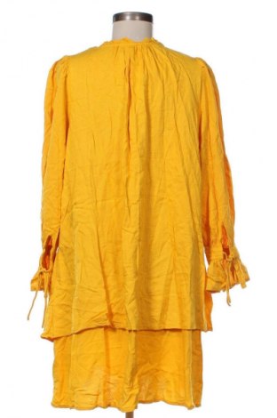 Šaty  Y.A.S, Velikost S, Barva Žlutá, Cena  1 039,00 Kč