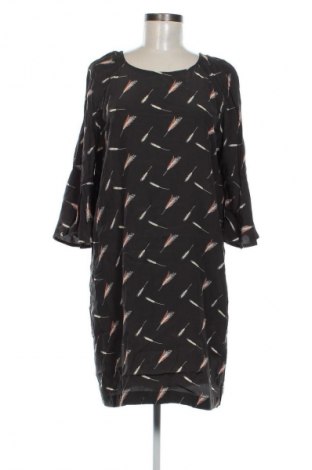 Šaty  Yaya, Velikost L, Barva Vícebarevné, Cena  419,00 Kč