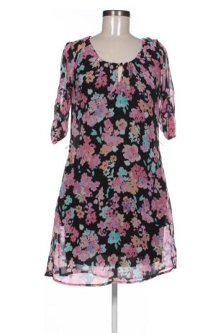 Šaty  Yessica, Velikost S, Barva Vícebarevné, Cena  495,00 Kč