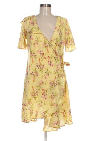 Рокля Yfl Reserved, Размер M, Цвят Многоцветен, Цена 39,14 лв.