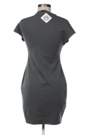 Sukienka Zara, Rozmiar L, Kolor Szary, Cena 77,99 zł