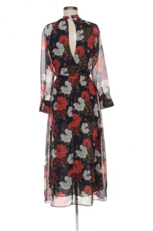 Рокля Zara, Размер XS, Цвят Многоцветен, Цена 30,99 лв.