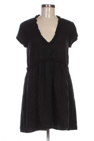 Rochie Zara, Mărime XS, Culoare Negru, Preț 71,00 Lei