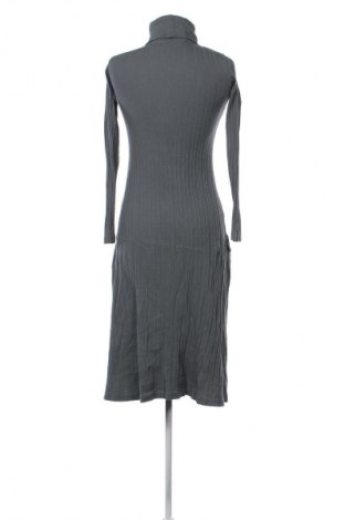 Rochie Zara, Mărime M, Culoare Albastru, Preț 89,47 Lei