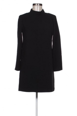 Ruha Zara, Méret M, Szín Fekete, Ár 5 400 Ft