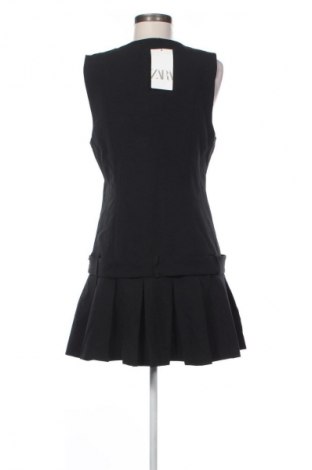 Рокля Zara, Размер L, Цвят Черен, Цена 43,51 лв.